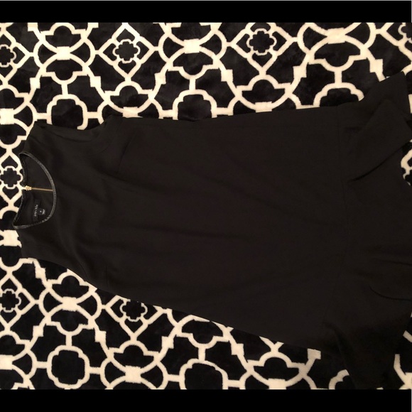 Dress - Picture 2 of 5